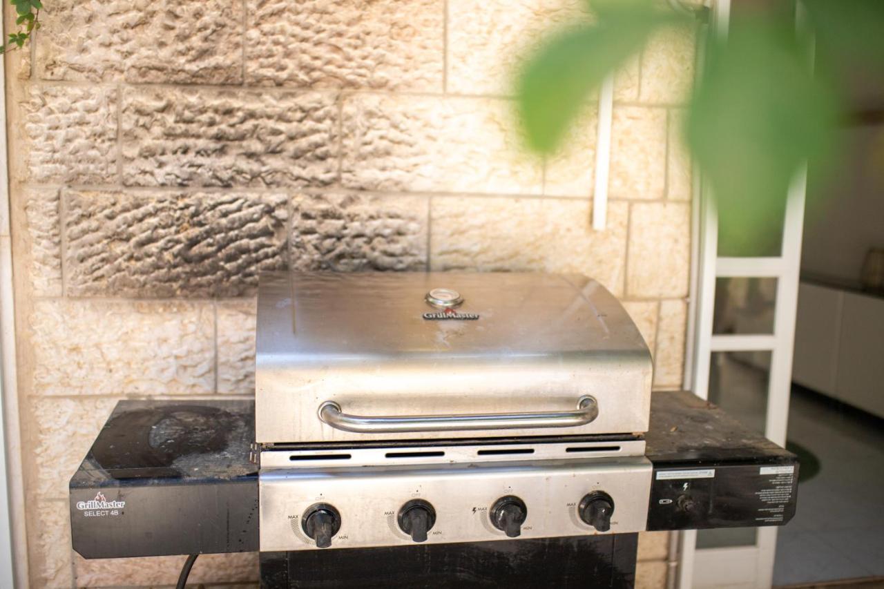 القدس Spacious By The Orient Hotel - 4 Bdr Apartment المظهر الخارجي الصورة